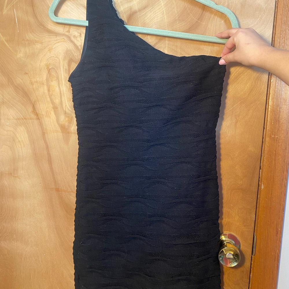 Black Asymmetrical Ruched One-Shoulder Cocktail Dress